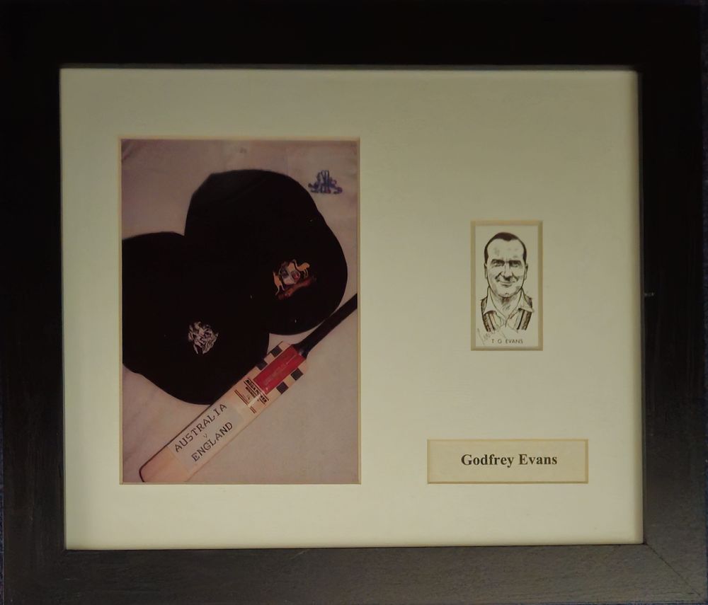 Lot 368: Cricket Godfrey Evans signed cigarette card with unsigned...