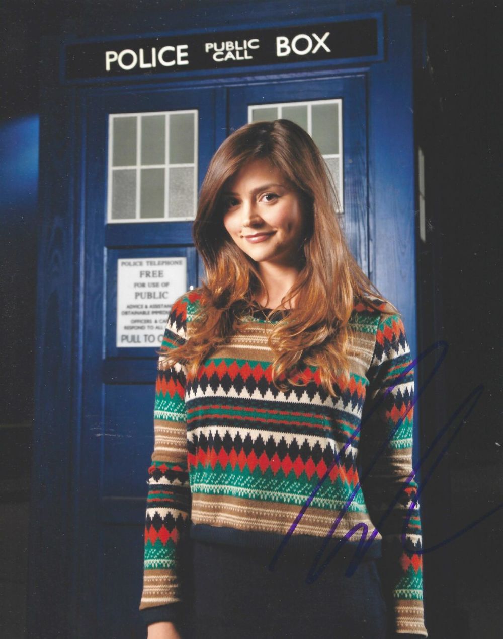 Lot 325: Jenna Louise Coleman signed Dr Who 10x8 colour...