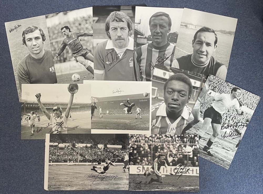 Lot 358: Football Collection Of 13 Signed 8x10 And 8x12...