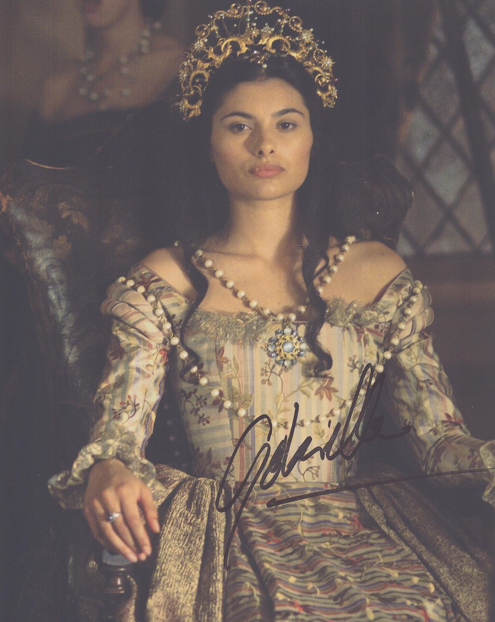 Lot 493: Gabriella Wright signed 10x8inch colour photo. Good condition....