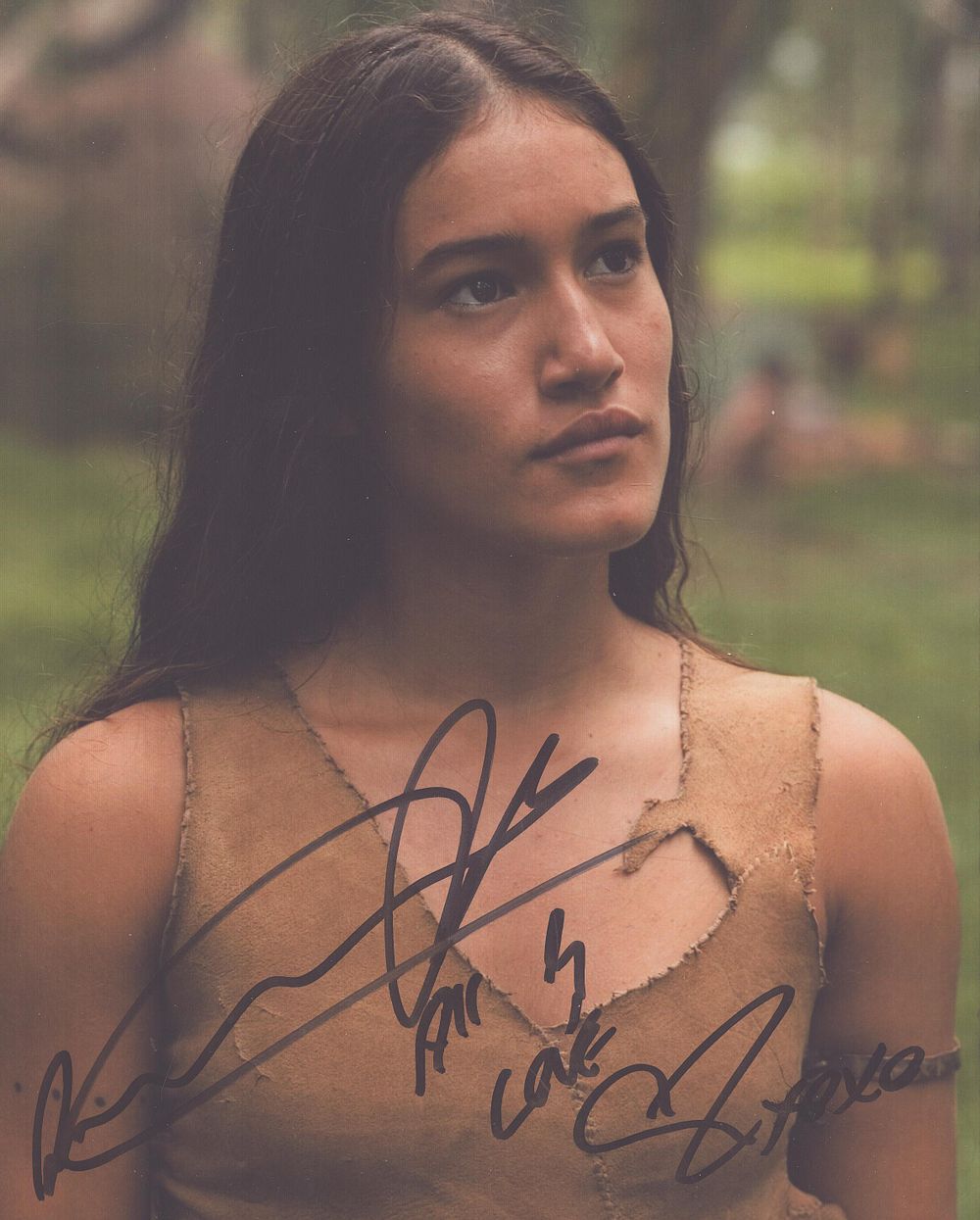 Lot 494: Q'Orianka Kilcher signed 10x8inch colour photo. Good condition....