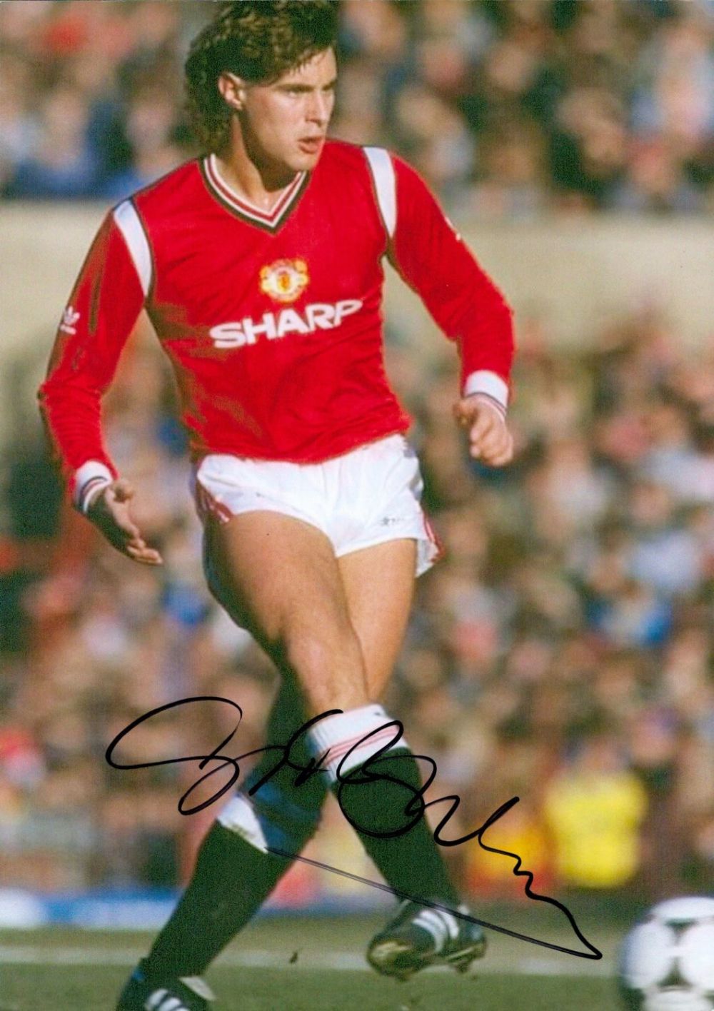 Lot 138: Clayton Blackmore signed 12x8 colour photo pictured while...