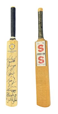 Miniature cricket bats. 1992 season Kent and Hampshire signatures on 2 bats. Good condition.