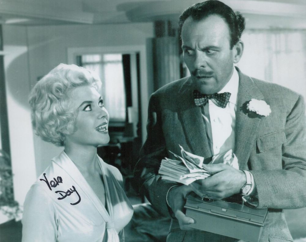 Lot 369: Vera Day signed 10x8 black and white photo....