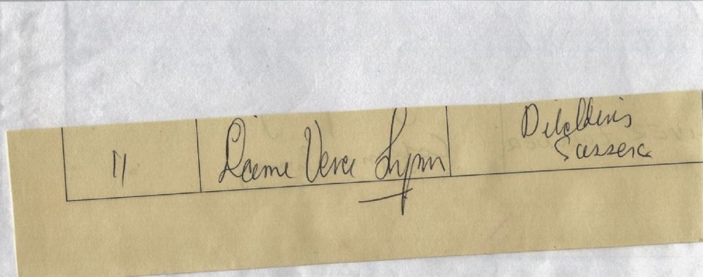 Lot 385: Dame Vera Lynn signed 7x2 page cutting. Dame...