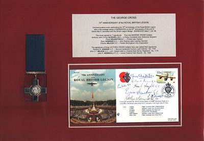 George Cross and Victoria Cross Winners mounted signature display includes George Cross replica