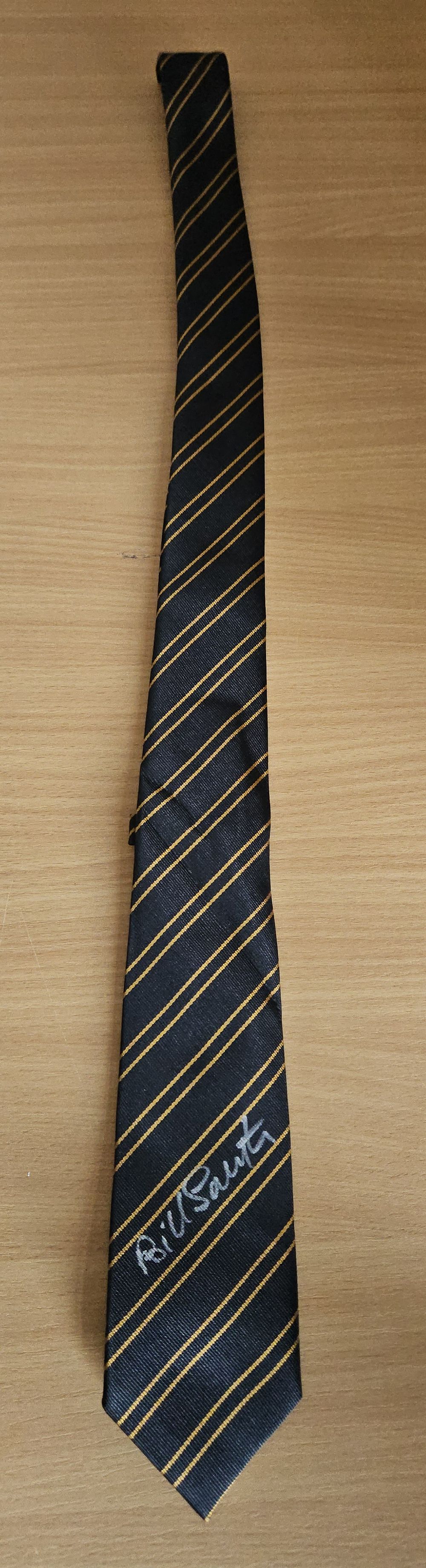 Lot 199: Bill Smith of The Quarrymen signed Replica tie...