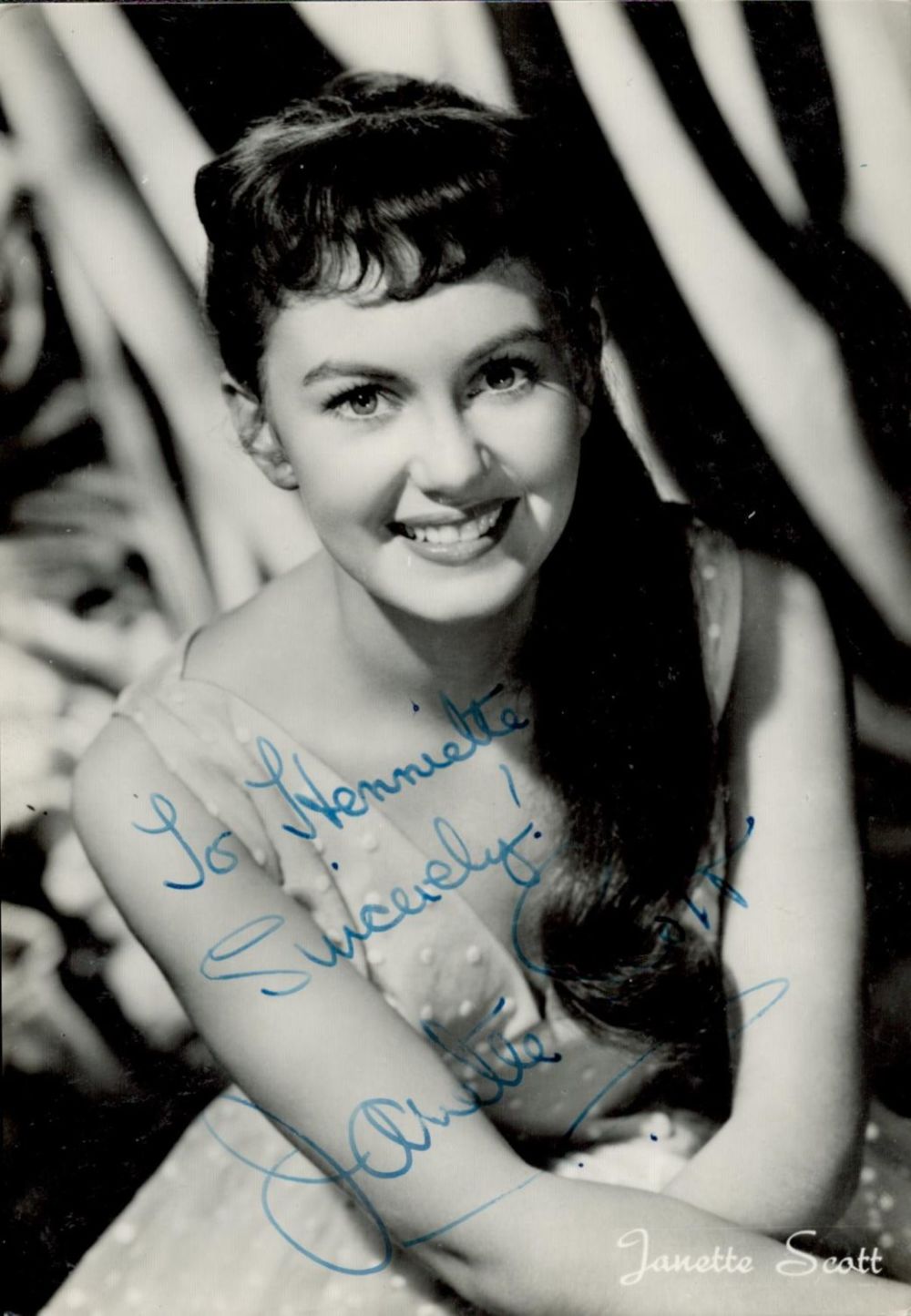 Lot 489: Janette Scott, a vintage signed and dedicated 6x4...
