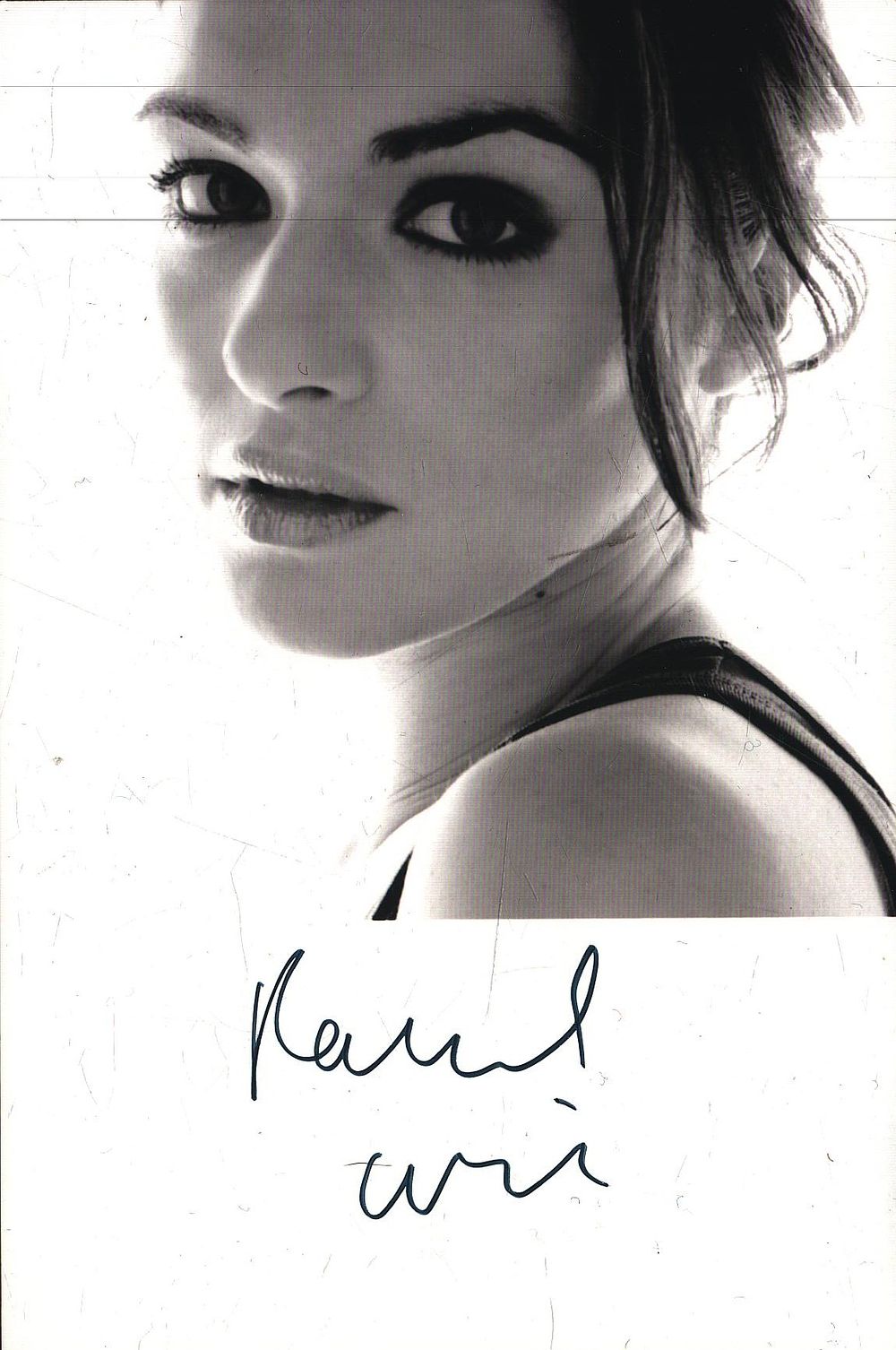 Lot 227: Rachel Weisz signed 6x4inch black and white photo....
