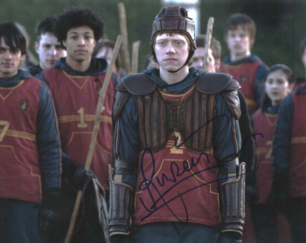 Lot 298: Rupert Grint signed Harry Potter 10x8inch colour photo....