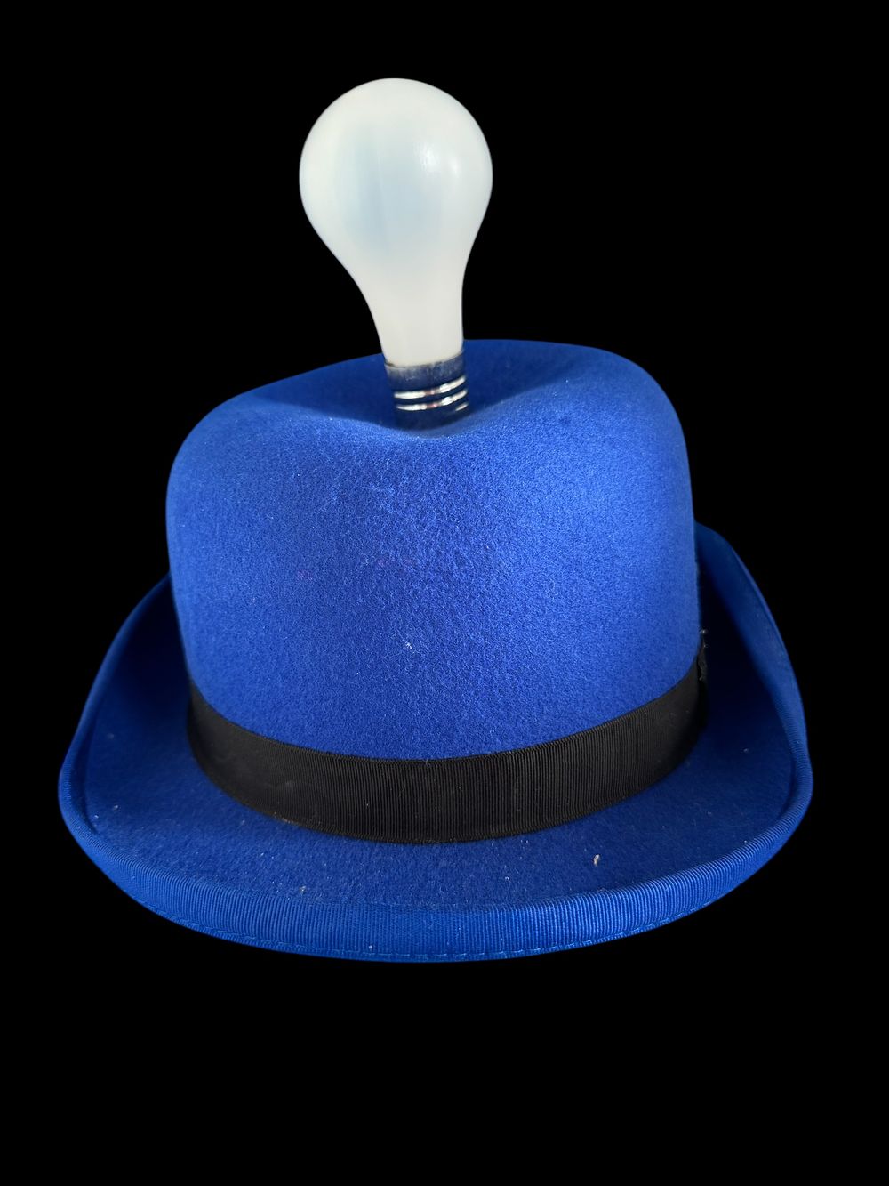 Lot 331: London 2012 Olympics closing ceremony Light bulb Bowler...