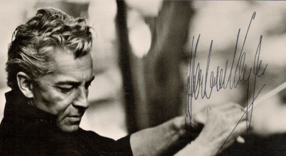 Lot 639: Austrian conductor Herbert von Karajan Signed 6x3. 5...