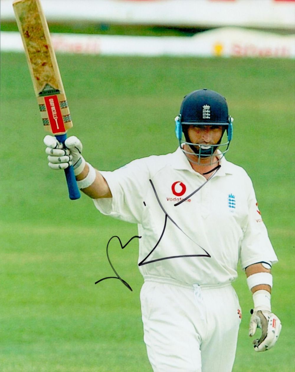 Lot 686: Nasser Hussain signed 10x8 colour photo pictured while...