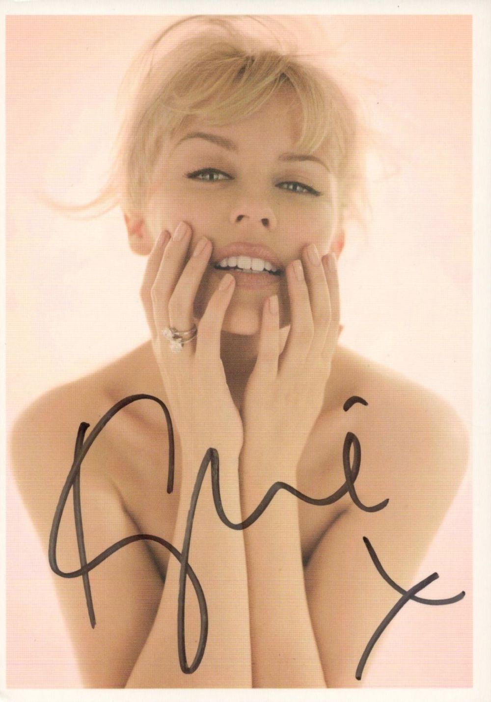 Lot 740: Australian Singer Kylie Minogue OBE Signed 6x4 inch...