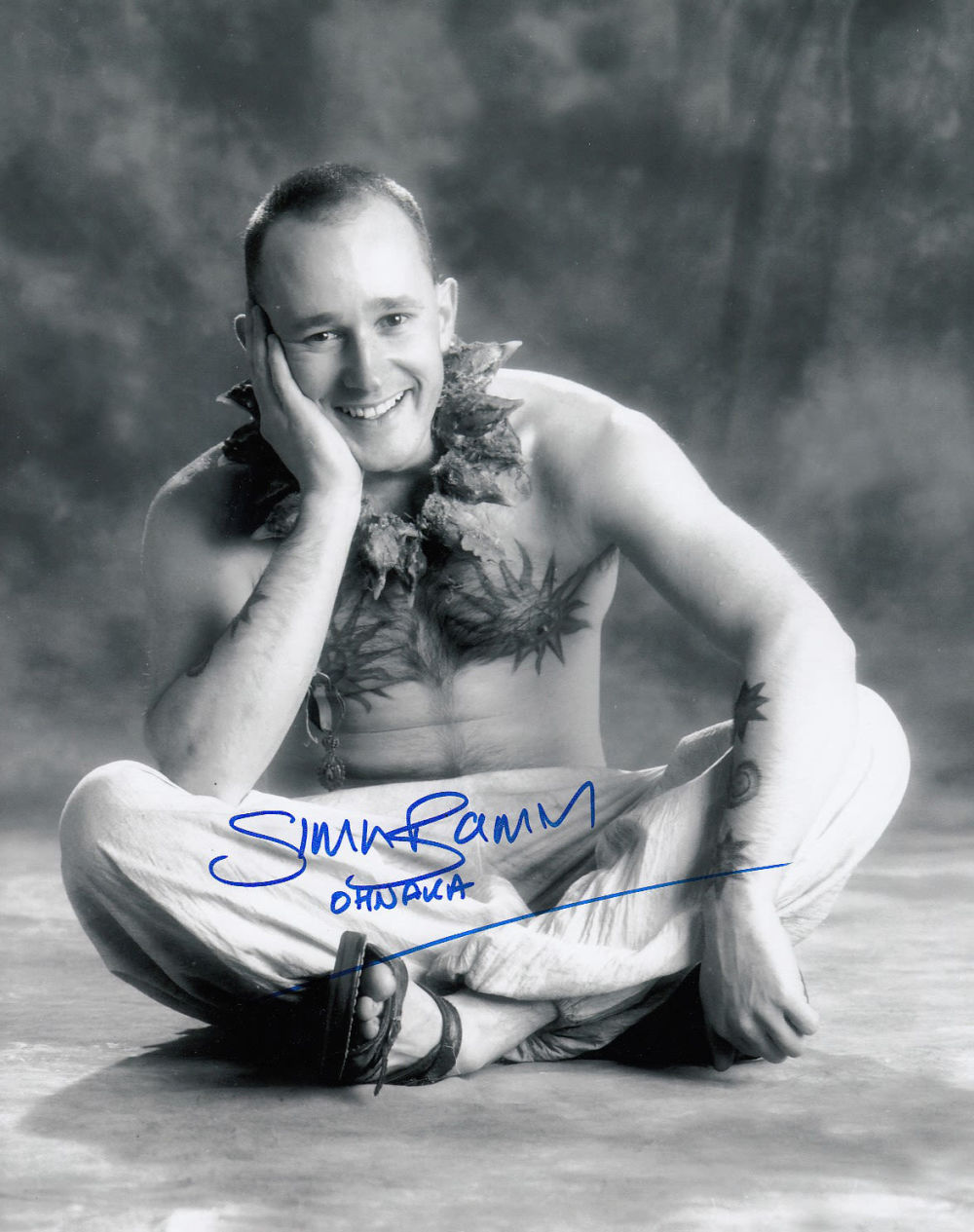 Lot 767: Blowout Sale! Nightbreed Simon Bamford hand signed 10x8...