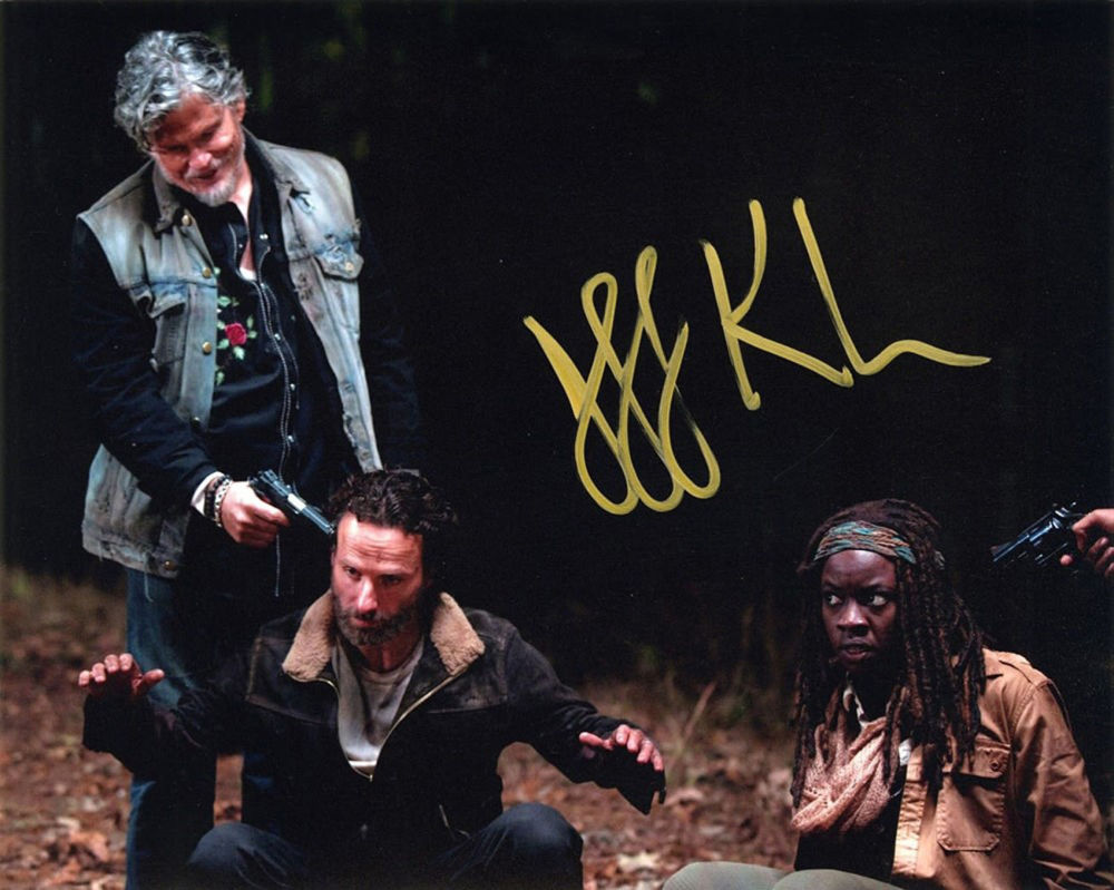 Lot 795: Blowout Sale! The Walking Dead Jeff Kober hand...