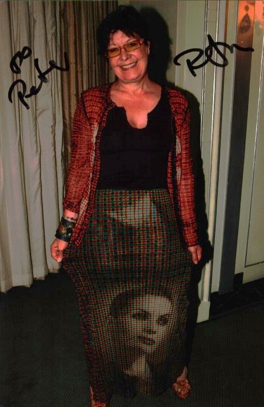 Lot 266: ROBERTA TAYLOR (1948-2024) Actress signed Photo. Good condition....