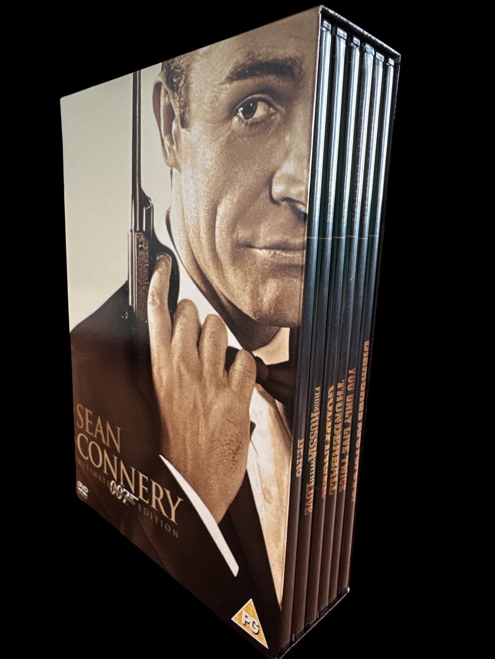 Lot 323: 007 Jaes Bond Sean Connery DVD collection Ultimate...