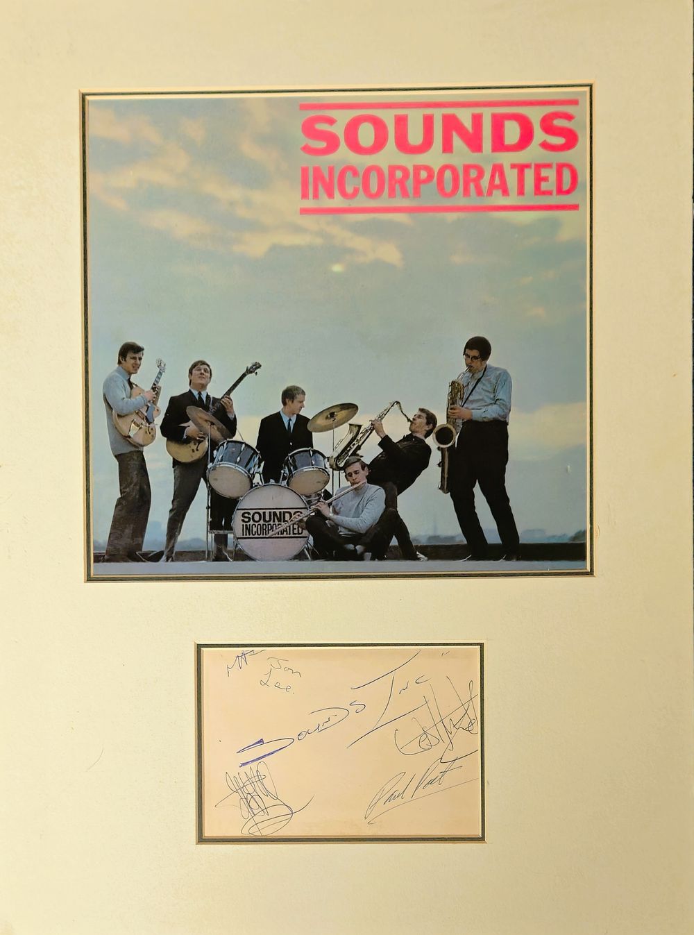 Lot 172: SOUNDS INCORPERATED signed vintage page by 1960s Band...