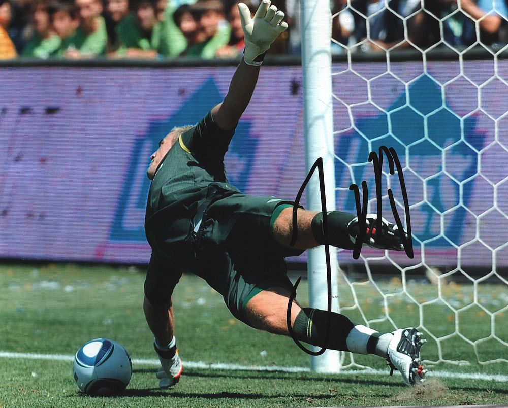 Lot 185: JOE HART signed 8x10 Manchester City Photo
