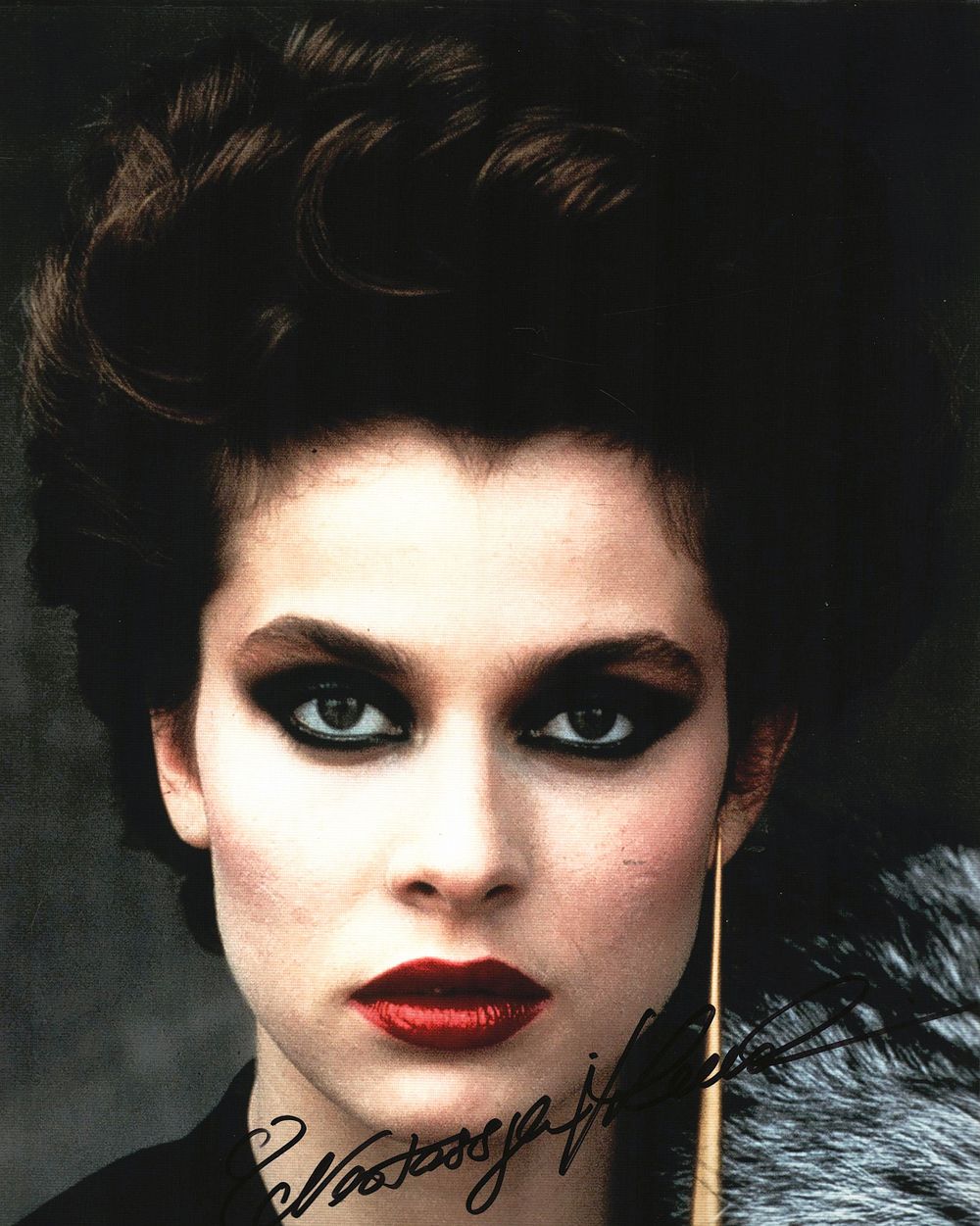 Lot 451: Nastassja Kinski signed 10x8inch colour photo.