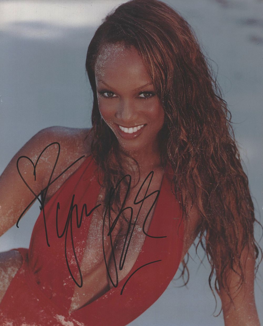 Lot 454: Tyra Banks signed 10x8inch colour photo.