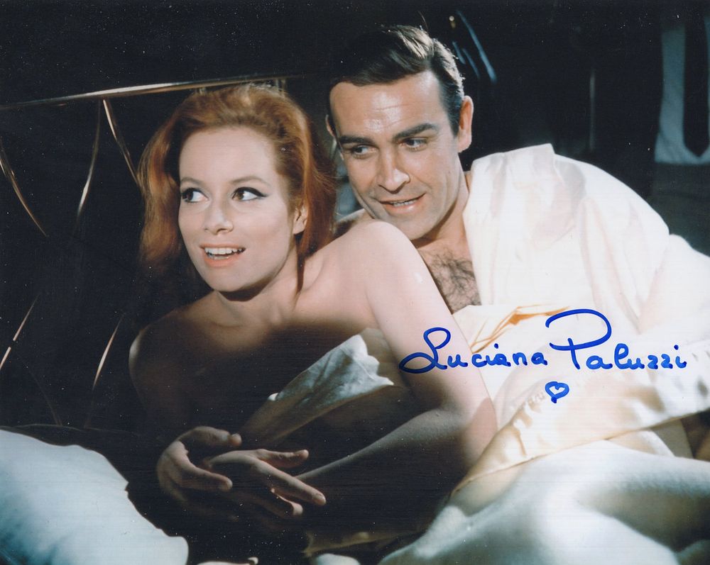 Lot 543: 007 James Bond movie Thunderball 8x10 inch colour...