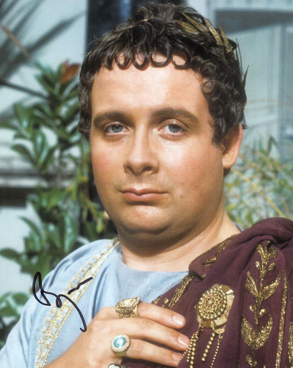 Lot 672: I Claudius groundbreaking 1970's TV drama series colour...