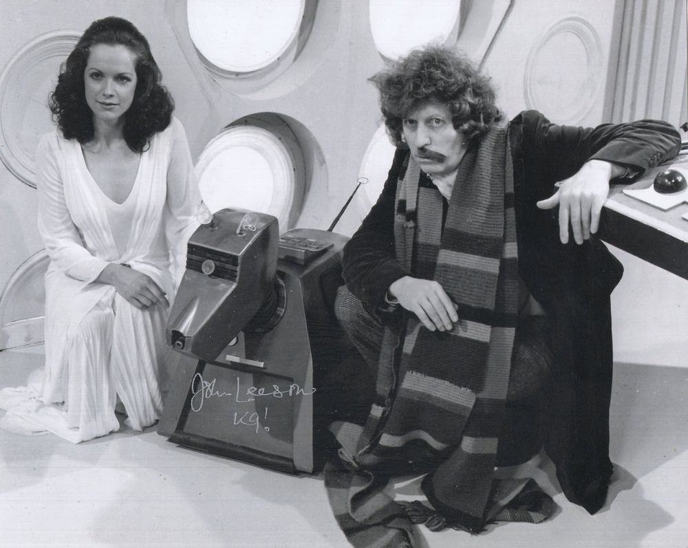 Lot 683: Doctor Who 8x10 B&W scene photo signed by...