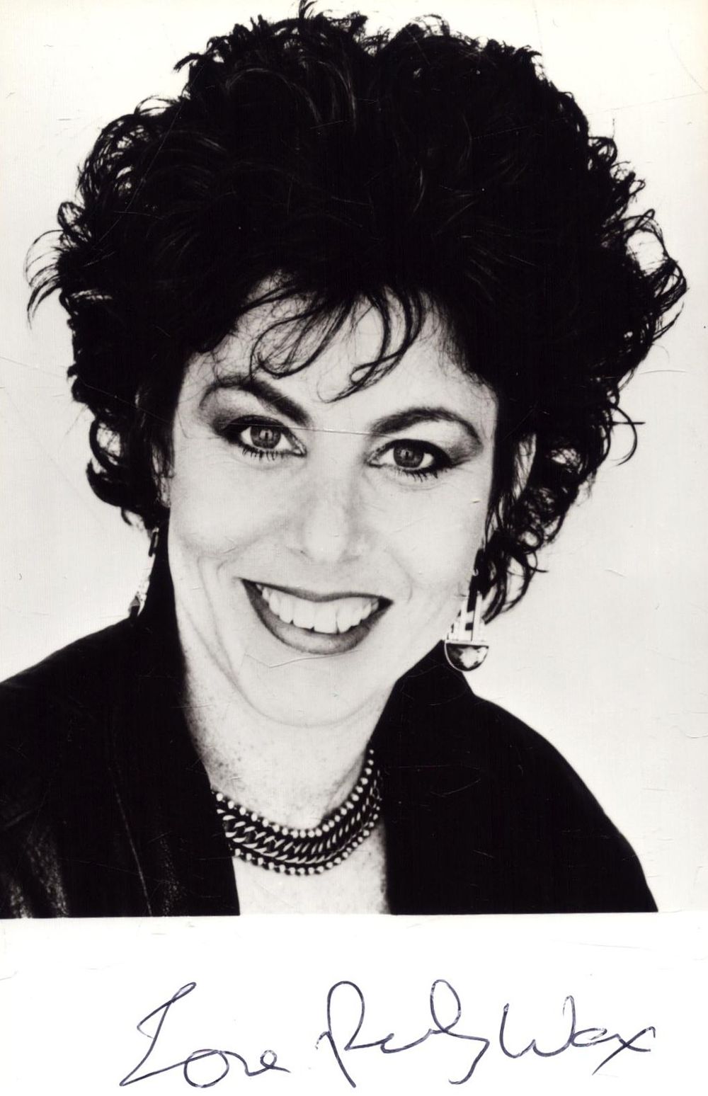 Lot 402: Ruby Wax signed 6x4inch black and white photo.