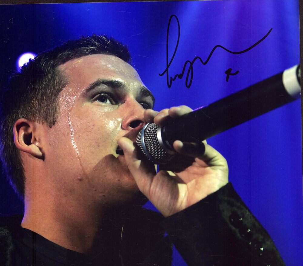 Lot 406: Lee Ryan signed photo from Boy Band Blue,...