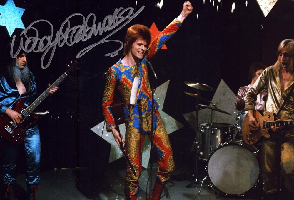 Lot 477: Woody Woodmansey, signed photo image A4, is an...