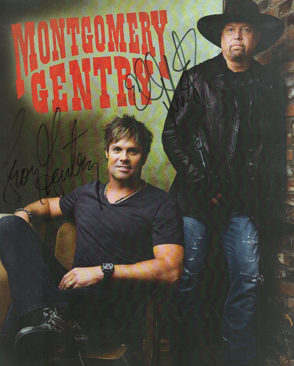 Lot 165: Montgomery Gentry multi signed 10x8inch colour photo includes...