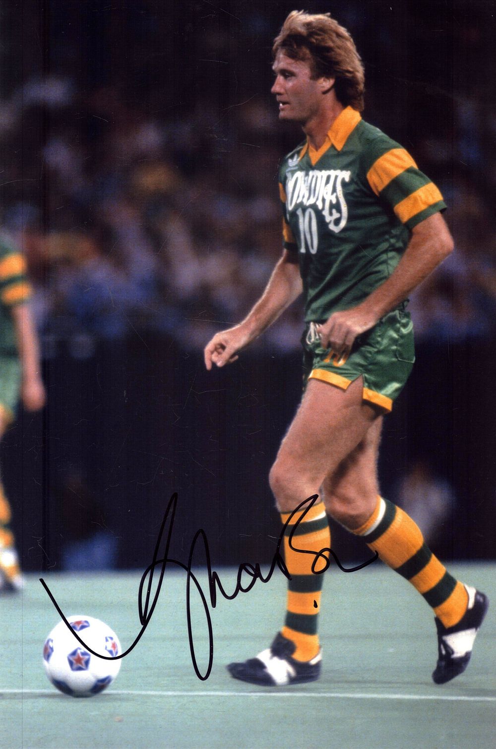 Lot 274: Rodney Marsh signed Tampa Bay Rowdies 12x8inch colour...