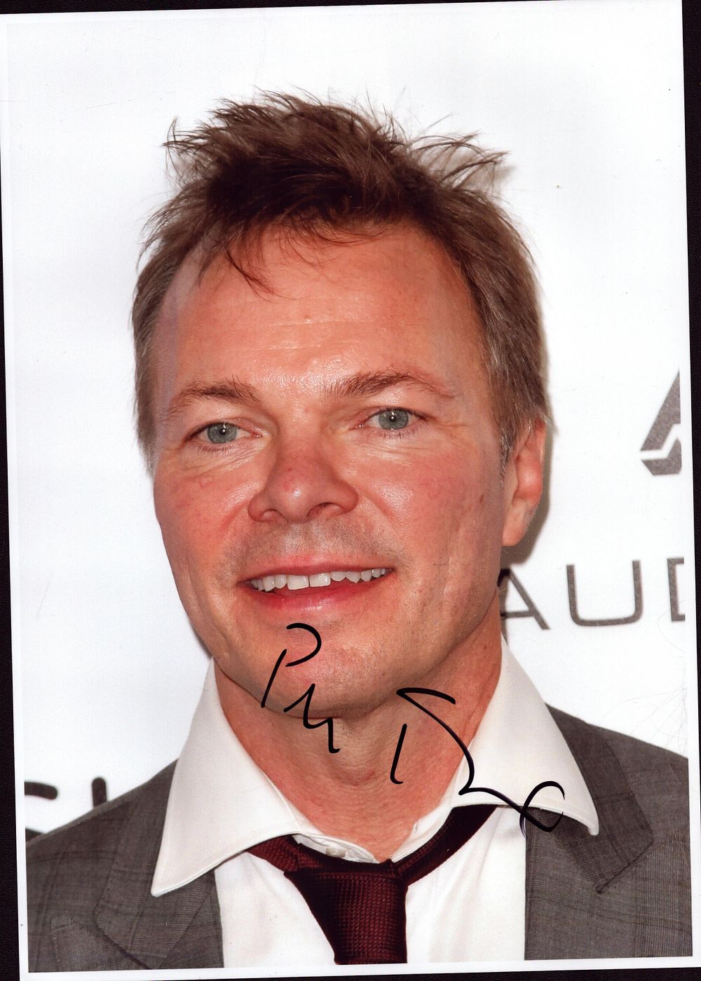 Lot 290: Pete Tong signed 12x8inch colour photo.