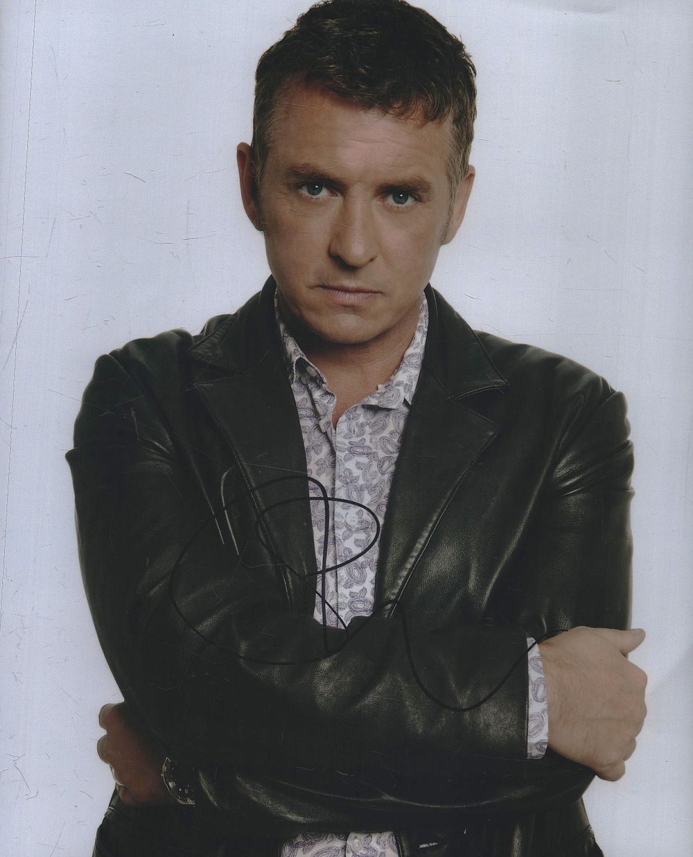 Lot 362: Shane Ritchie signed 10x8inch colour photo.