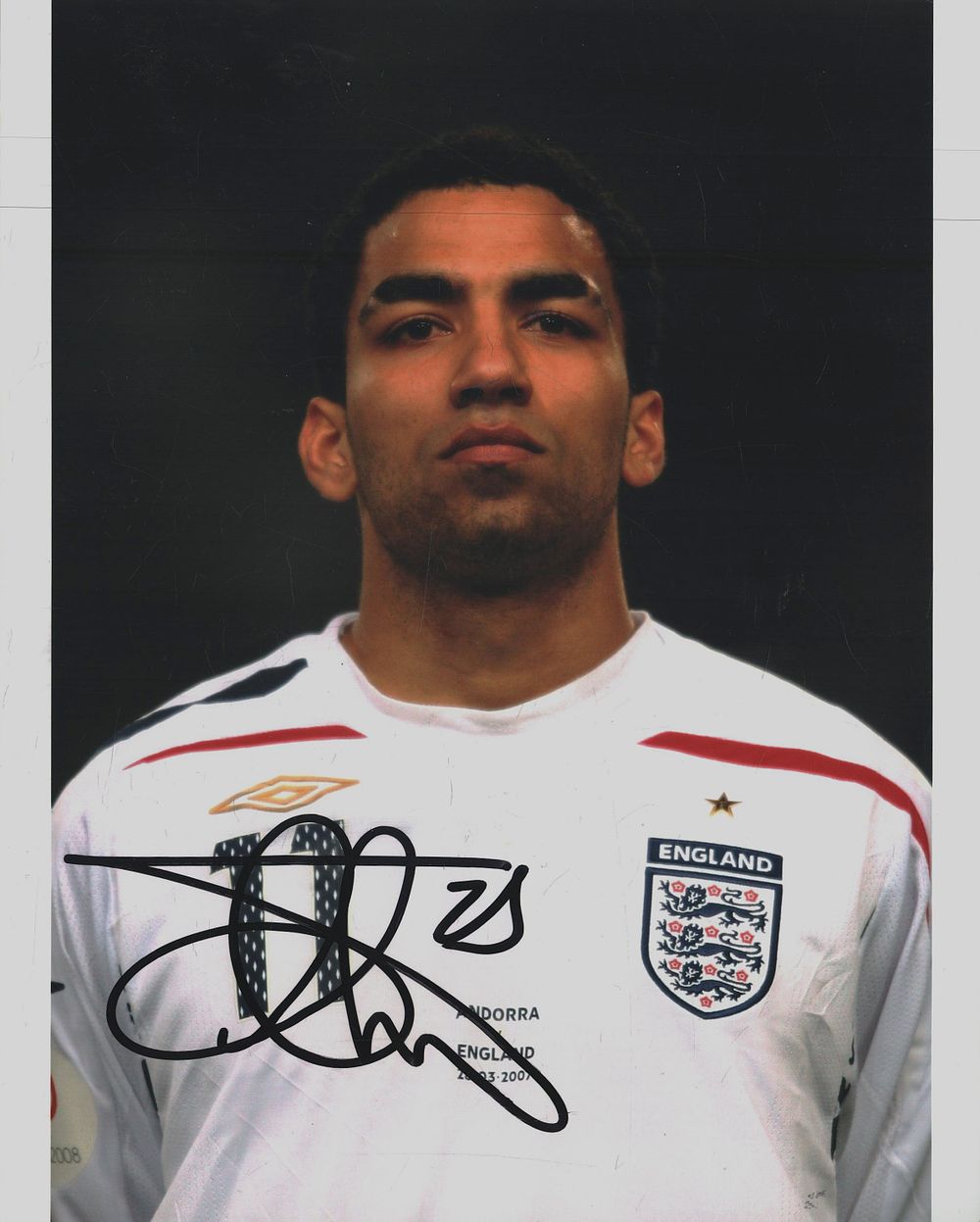 Lot 393: Aaron Lennon signed 10x8inch colour photo pictured while...