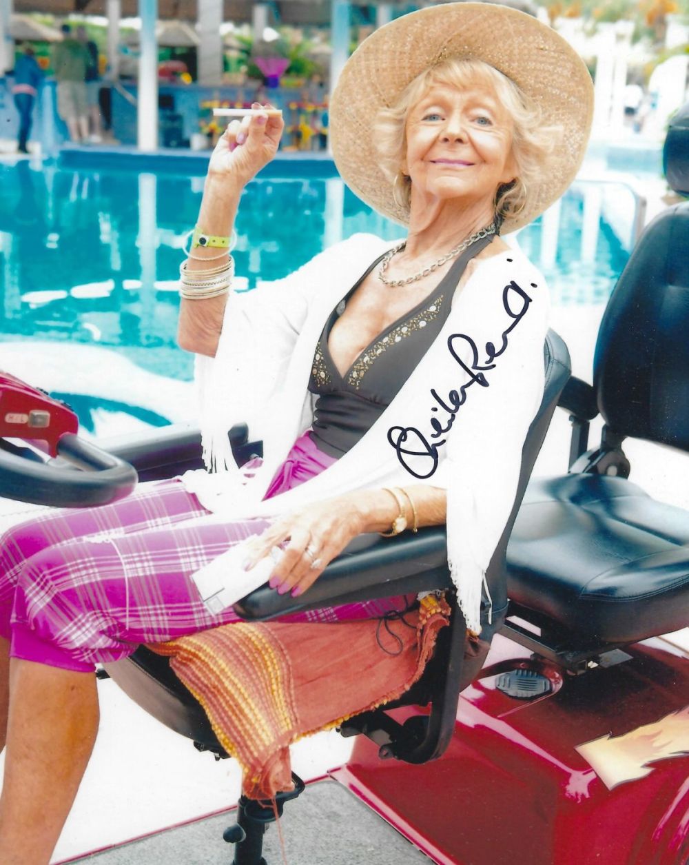Lot 405: Benidorm Actor, Sheila Reid signed 10x8 colour photograph...