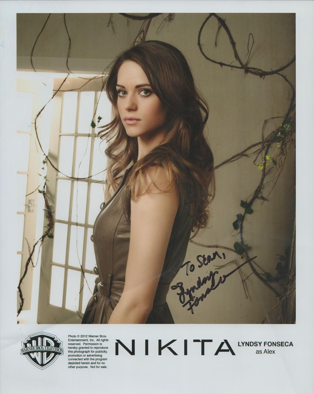 Lot 627: Lyndsy Fonseca signed Nikita 10x8 inch colour promo...