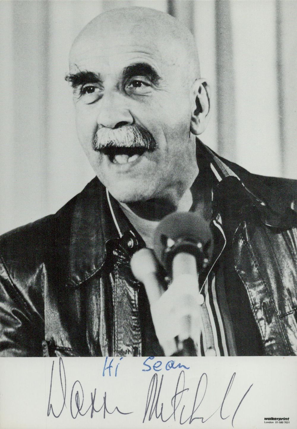 Lot 654: Warren Mitchell signed black & white photo 6x4Inch....