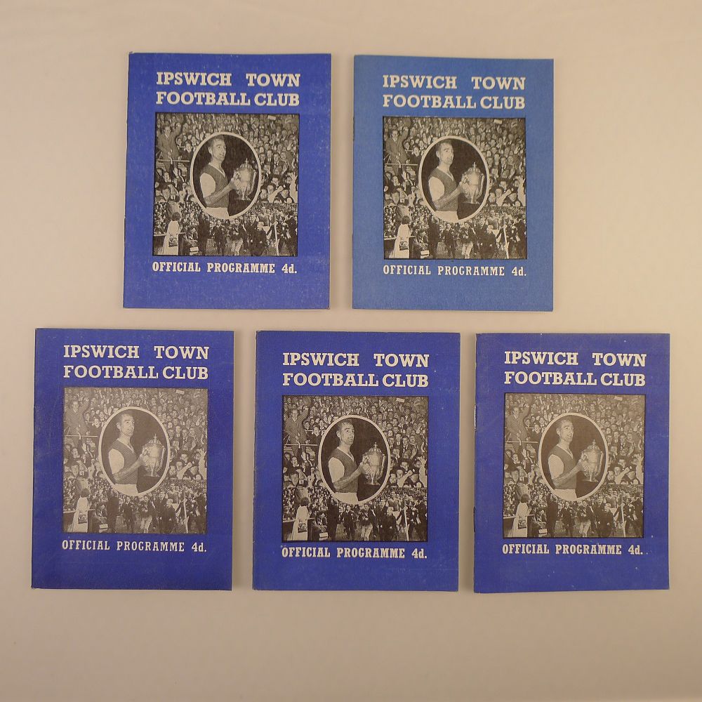Lot 195: 5 x Ipswich Town 1961-62 Championship Season football...