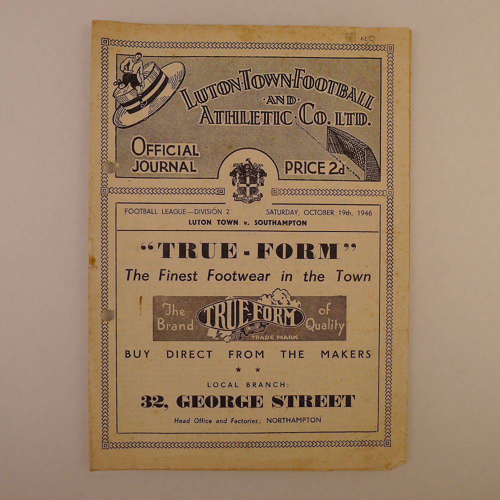 Lot 208: 1 x Luton Town 1946-47 Football League Division...