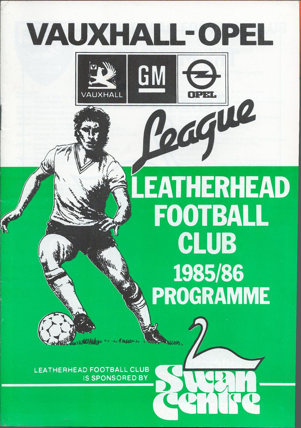 Lot 434: 1 x Leatherhead FC 1985/86 Football Programme v...