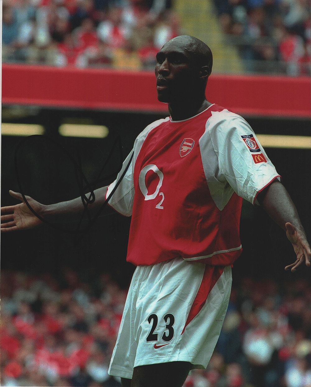 Lot 467: SOL CAMPBELL signed Arsenal 8x10 Photo. Good condition....