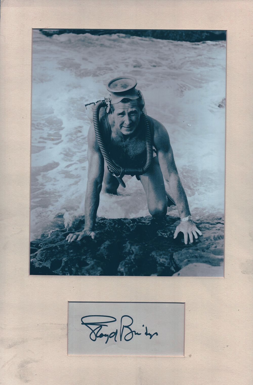 Lot 487: LLOYD BRIDGES (1913-1998) Actor signed 10x15 mounted card...