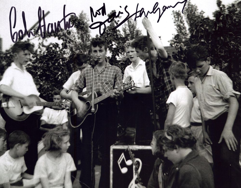 Lot 565: Colin Hanton, Len Garry, Rod Davis, The Quarrymen,...