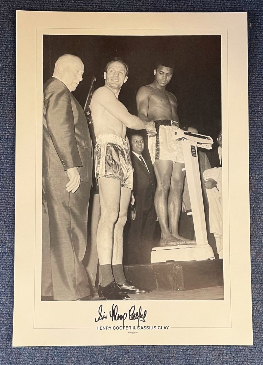 Lot 600: Sir Henry Cooper Signed 14 x 20 Black...