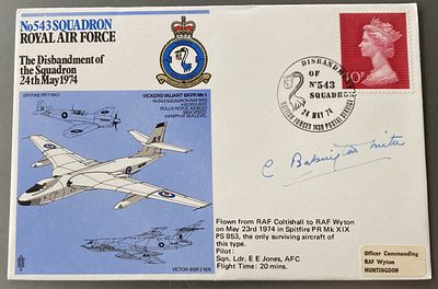 WW2 RAF Photo intelligence officer who discovered Peenemunde signed cover. 543 Squadron RAF 