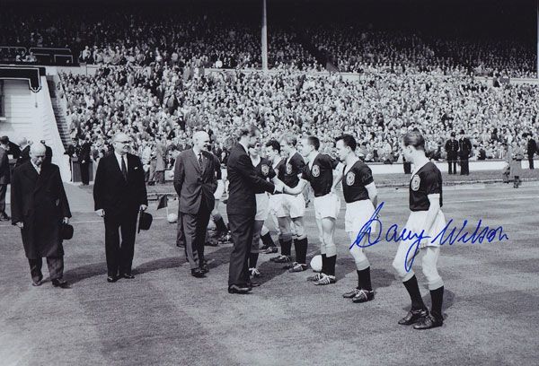 Lot 314: Autographed DAVE WILSON 12 x 8 Photo :...