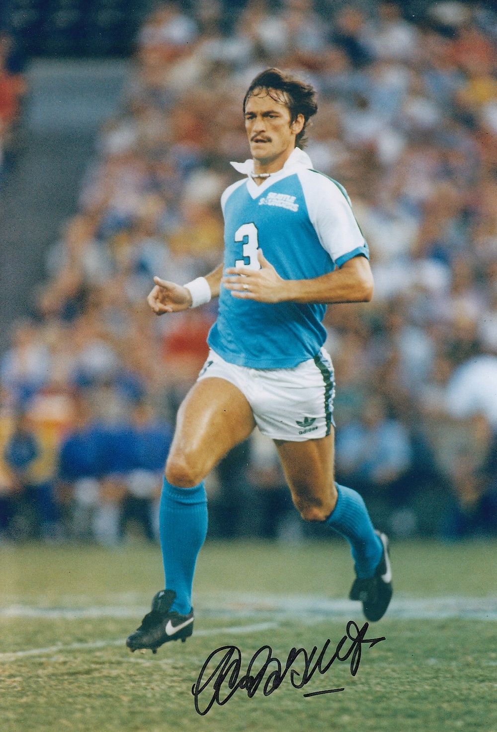 Lot 322: Autographed KENNY HIBBITT 12 x 8 Photo :...